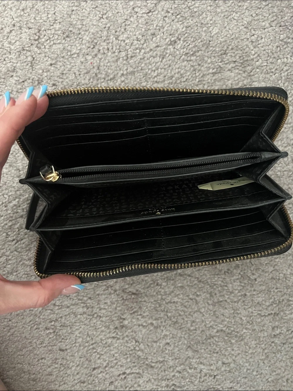 kate spade classic zip
